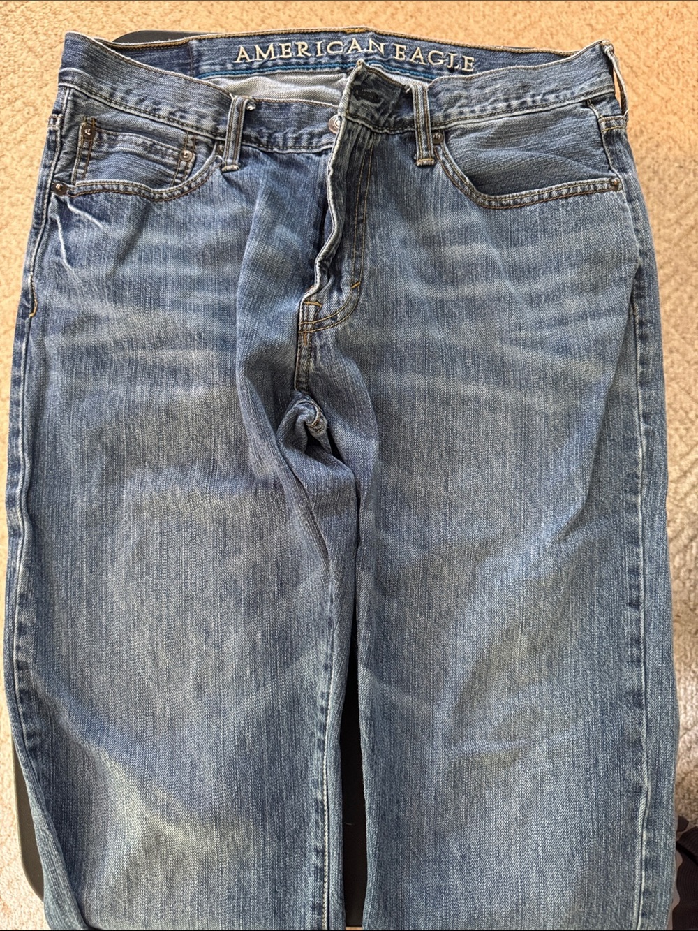 American Eagle Outfitters Original Straight Leg Medium Wash Blue Jeans 33x32